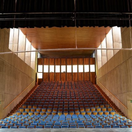 Fotografía documental, arquitectura y espacios / Valencia
